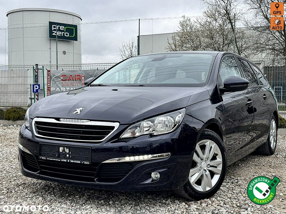 Peugeot 308 - 1