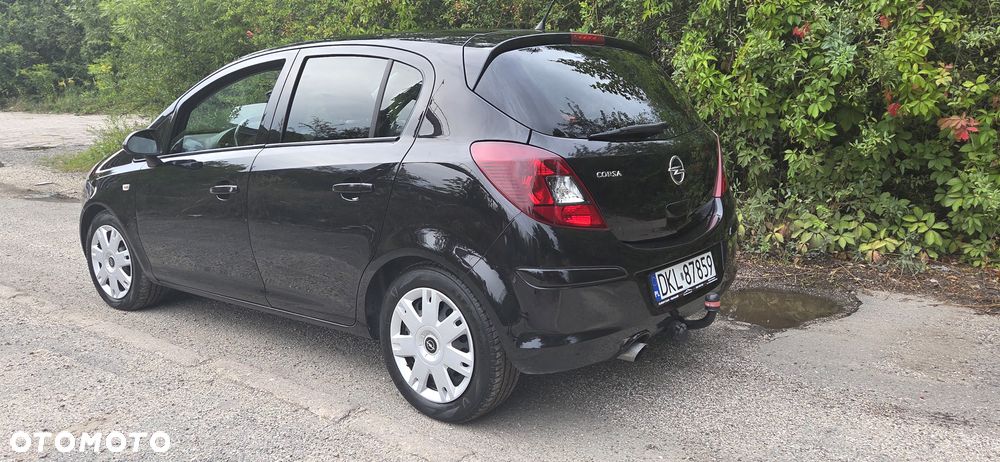 Opel Corsa - 11