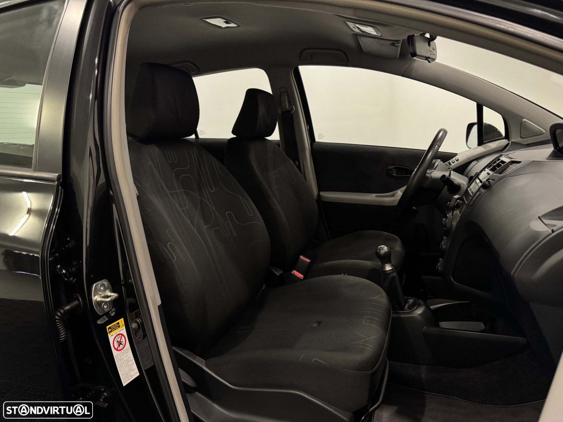 Toyota Yaris 1.0 VVT-i AC - 7