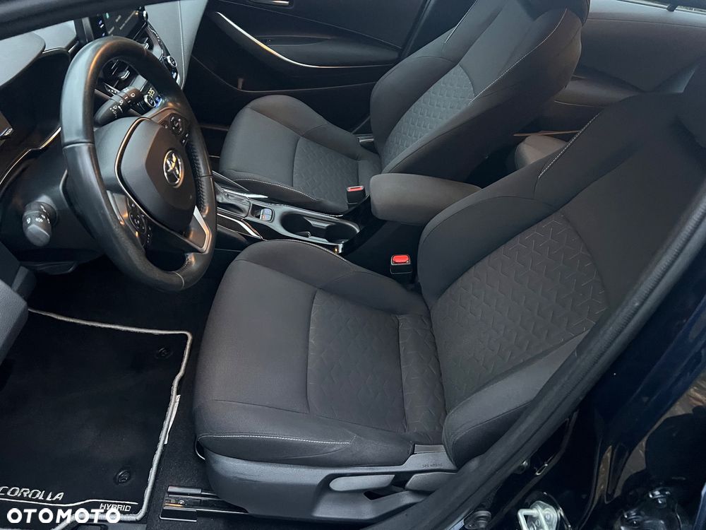 Toyota Corolla 1.8 Hybrid Comfort - 12