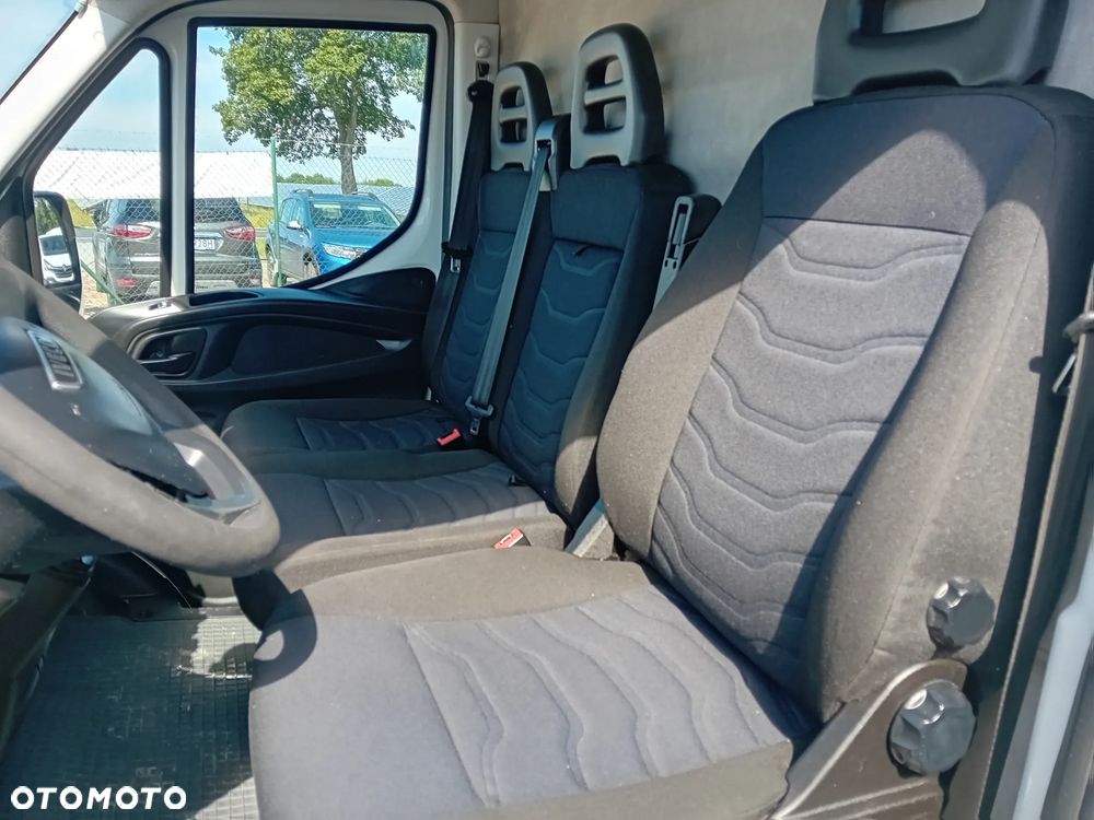 Iveco Daily - 16