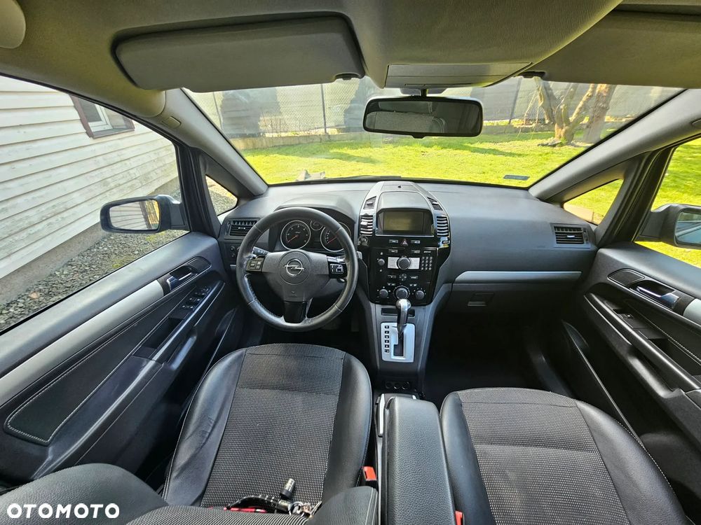 Opel Zafira 1.9 CDTI Sport ActiveSelect - 6