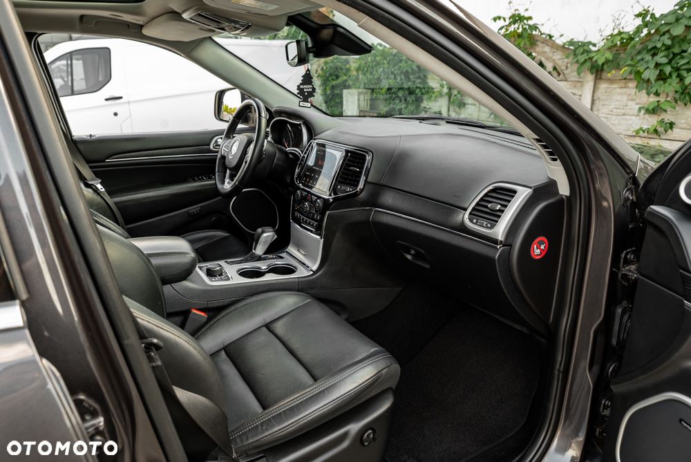 Jeep Grand Cherokee 3.0 CRD Summit - 24