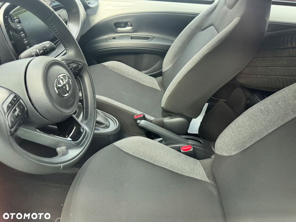 Toyota Aygo X - 12