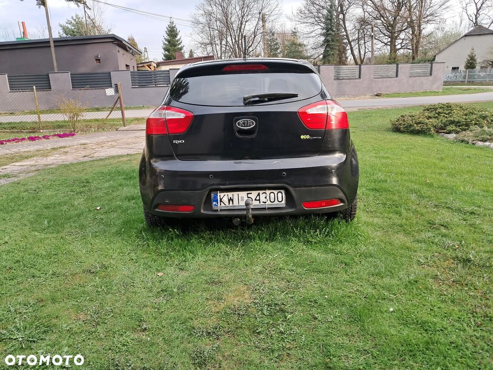 Kia Rio 1.1 crdi M - 3