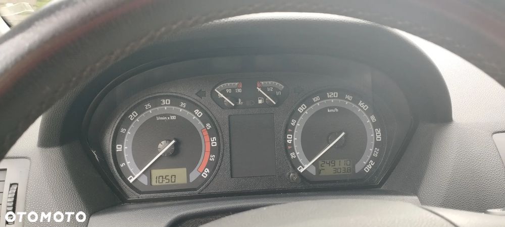 Skoda Fabia 1.9 SDI Ambiente - 11