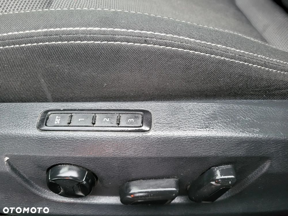 Skoda Superb 2.0 TSI Style DSG - 26