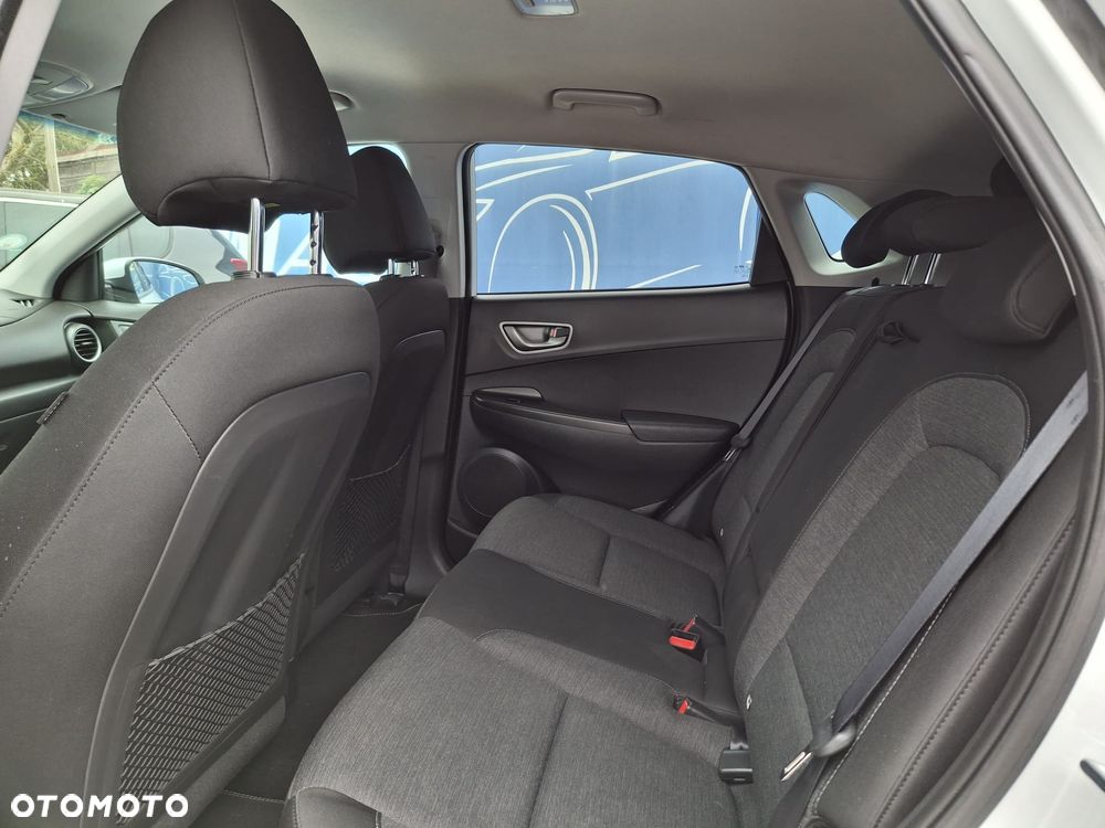 Hyundai Kona 39kWh Premium - 11