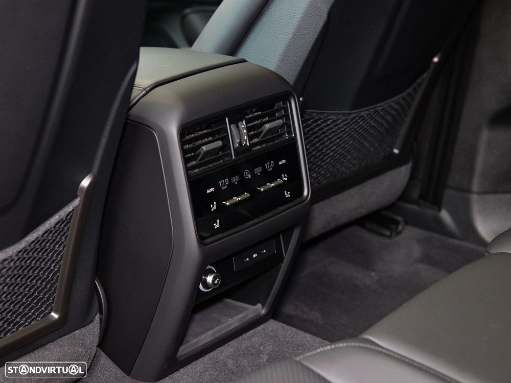 Porsche Cayenne E-Hybrid - 35