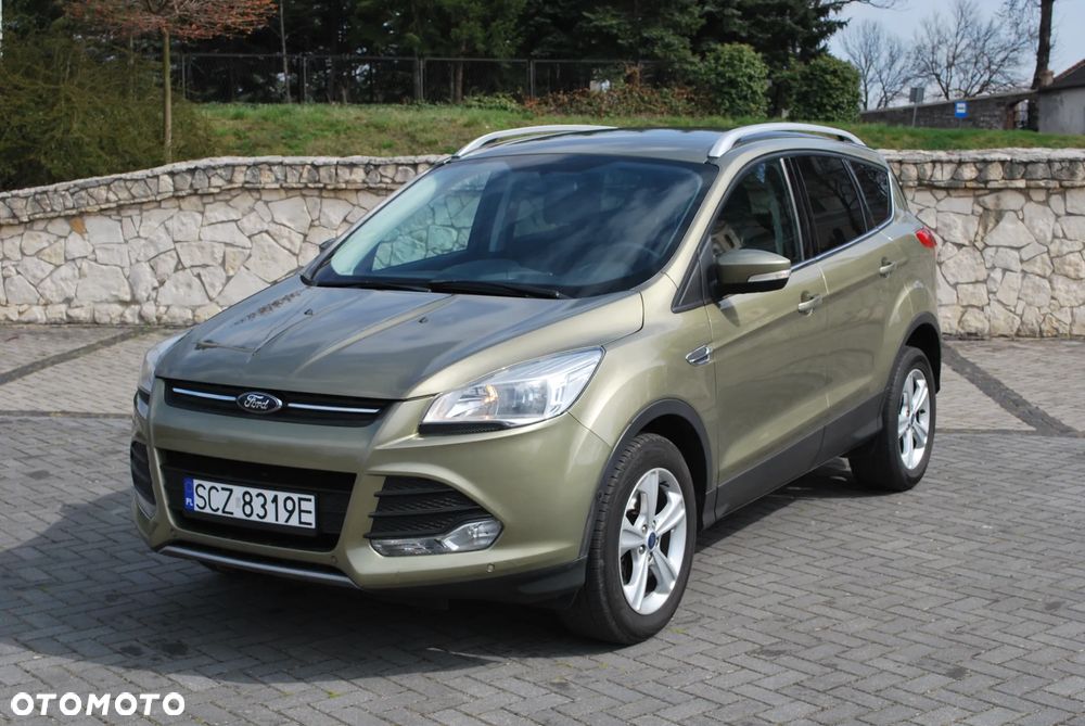 Ford Kuga 2.0 TDCi 2x4 Titanium - 1