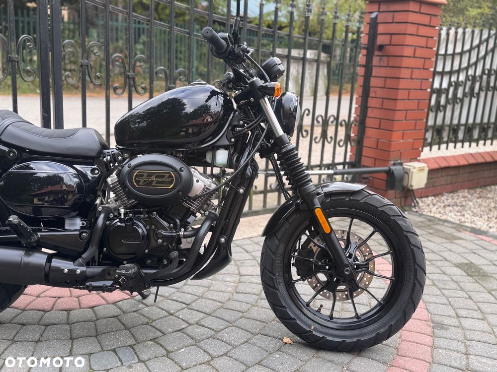 Hyosung GV - 10