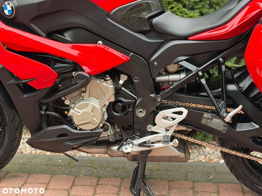 BMW XR - 16