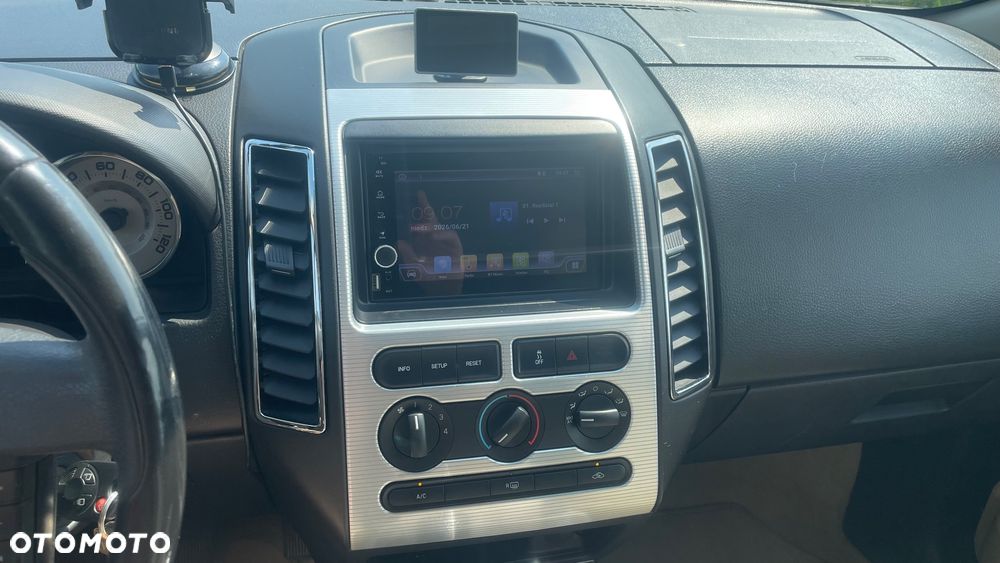 Ford Edge - 22