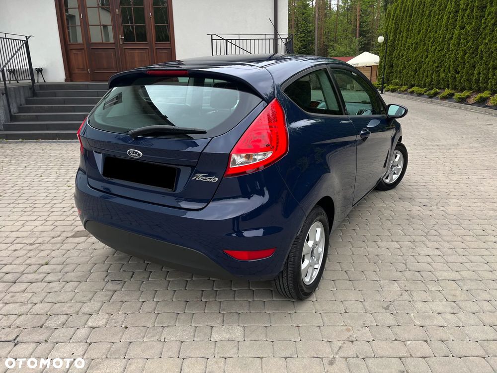 Ford Fiesta 1.4 TDCi Ambiente - 4