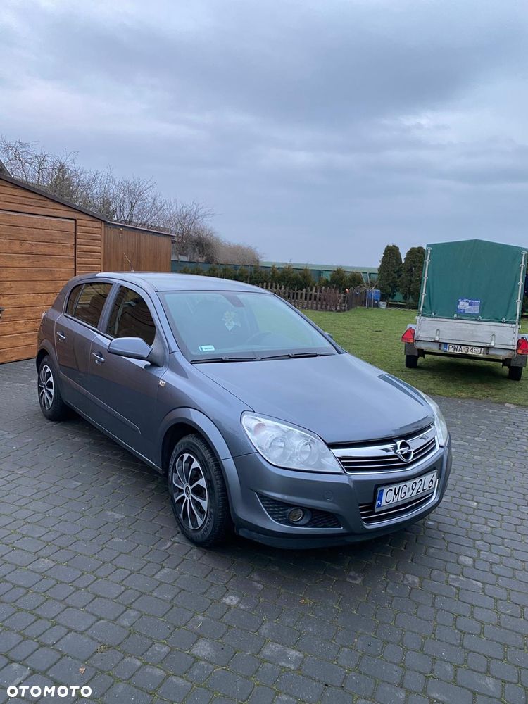 Opel Astra - 1