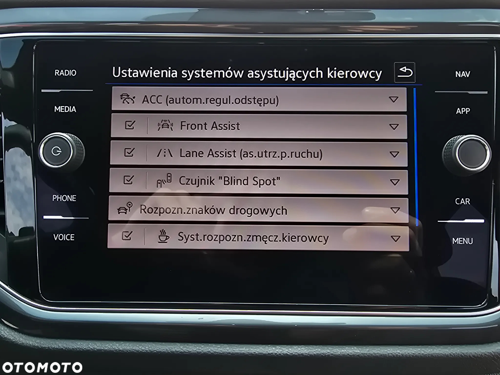 Volkswagen T-Roc 1.5 TSI ACT Premium DSG - 22