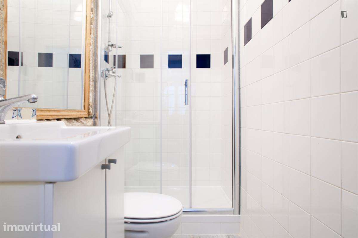 Quarto - localizado em Bairro Alto Lisbon - Grande imagem: 4/8