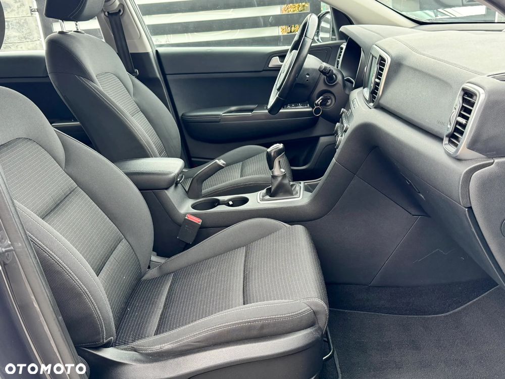 Kia Sportage 1.6 GDI 2WD SPIRIT - 8