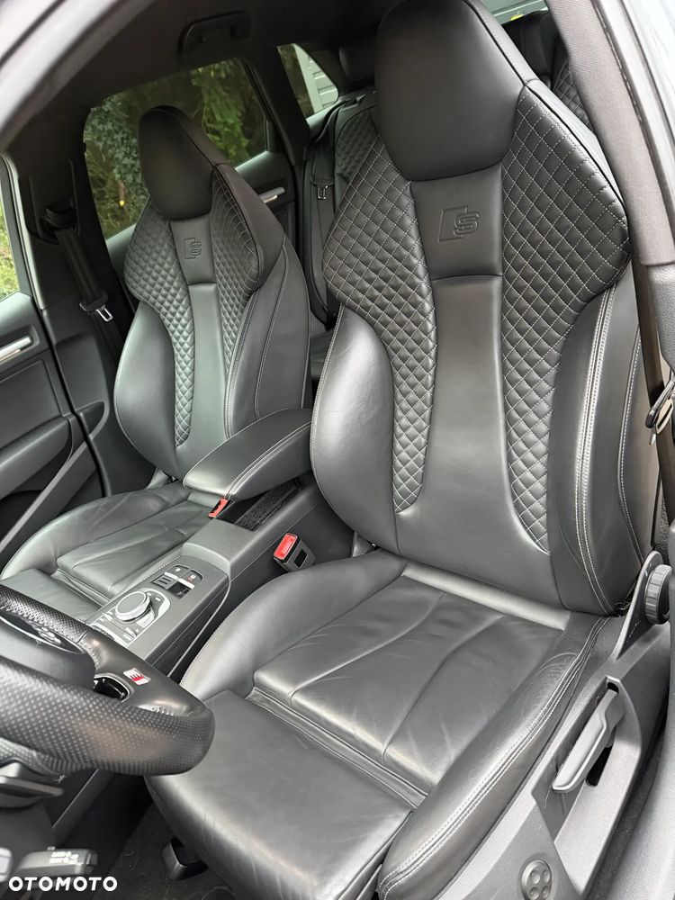 Audi A3 Sportback 2.0 TDI S tronic - 8