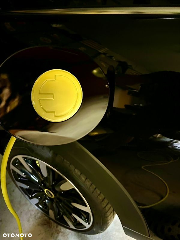 MINI Cooper SE Yours Trim - 18
