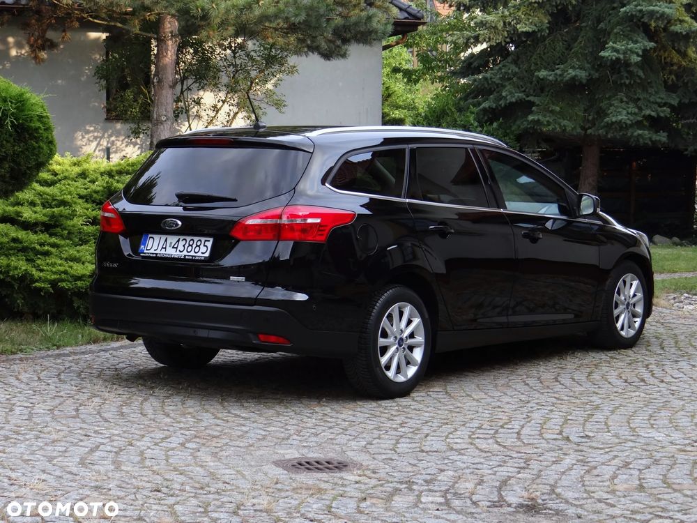 Ford Focus 1.0 EcoBoost Titanium ASS - 3