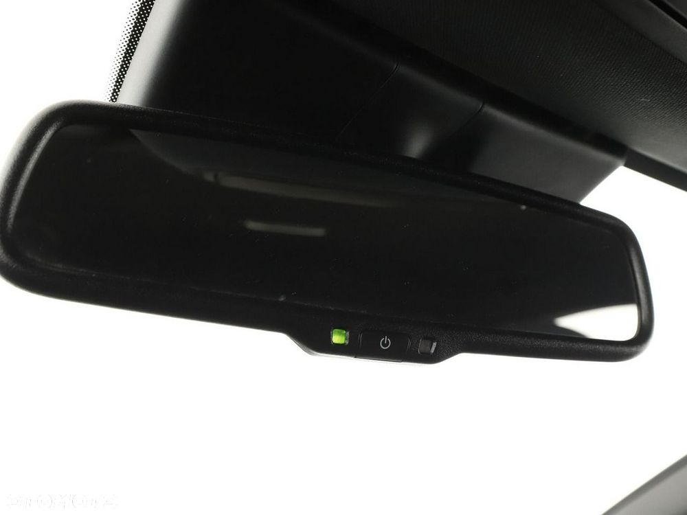 Kia ProCeed 1.4 T-GDI GT Line DCT - 36