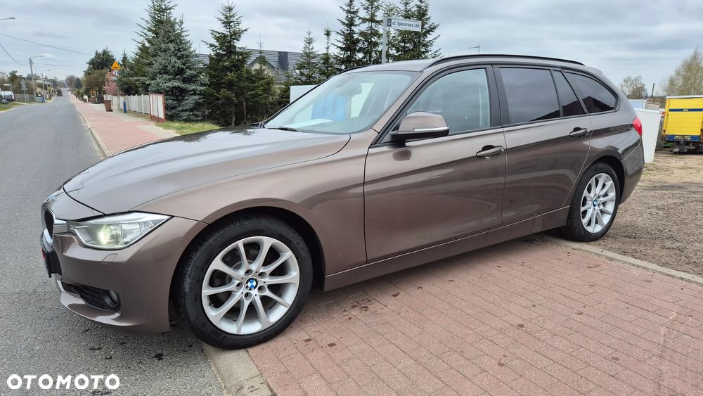 BMW Seria 3 318d - 1