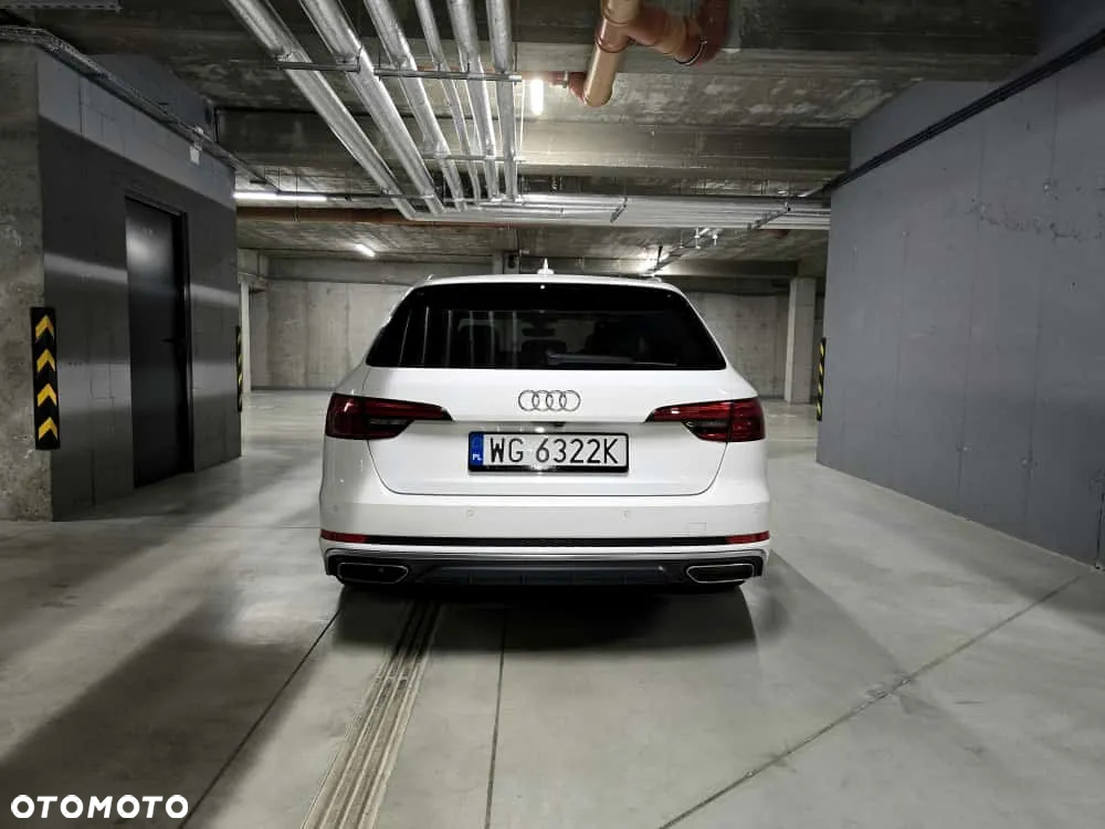 Audi A4 - 4