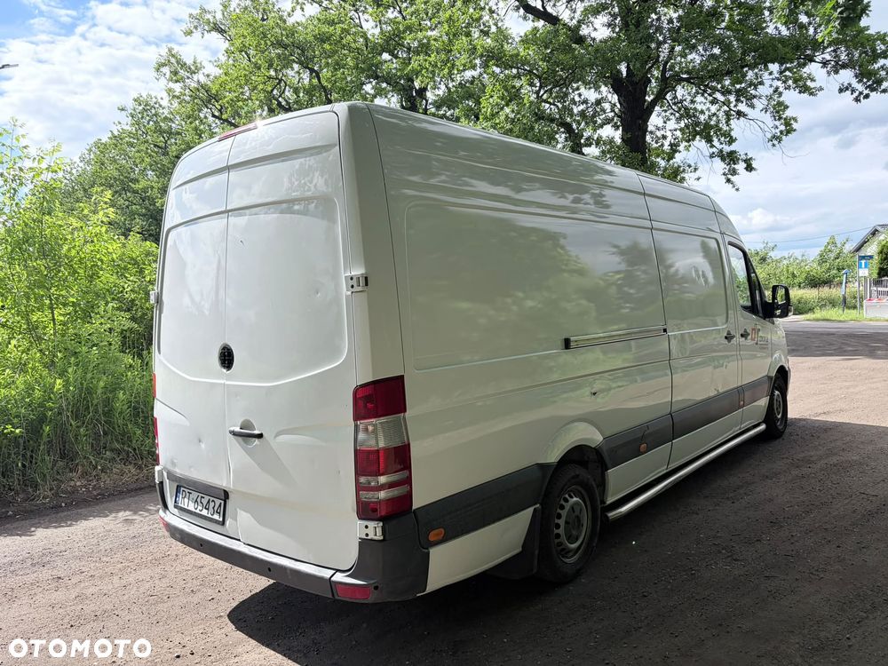 Mercedes-Benz Sprinter - 3