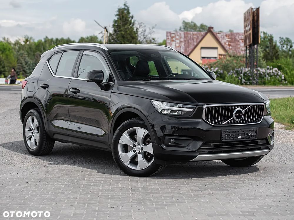 Volvo XC 40 B4 B AWD R-Design - 1