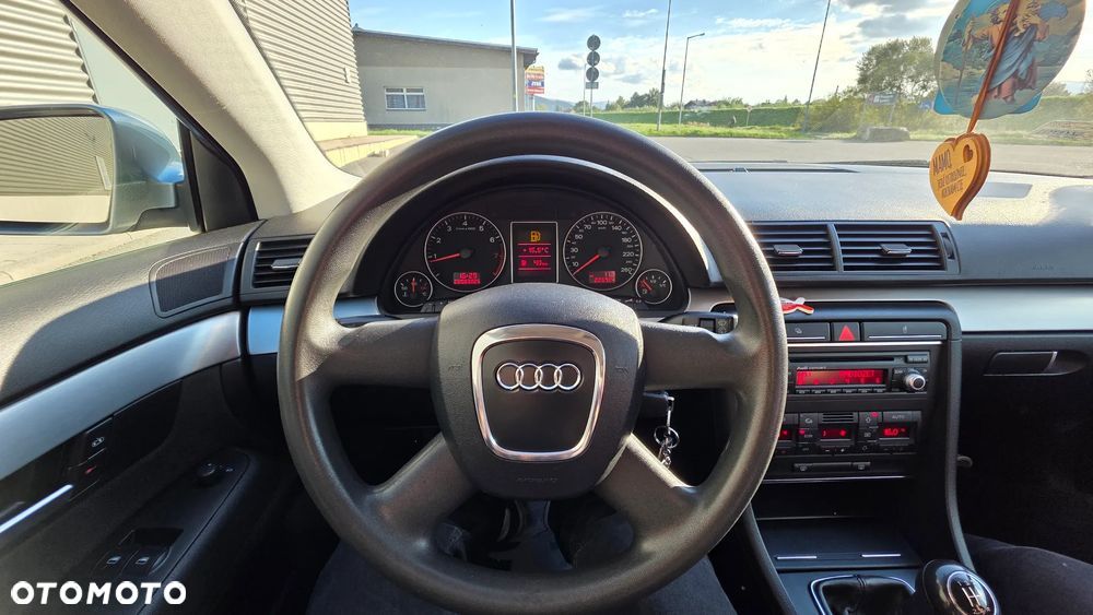 Audi A4 - 13