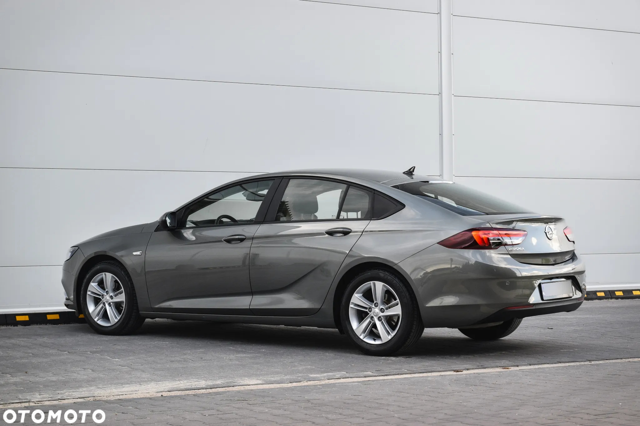 Opel Insignia 1.5 T GPF Elite S&S - 10