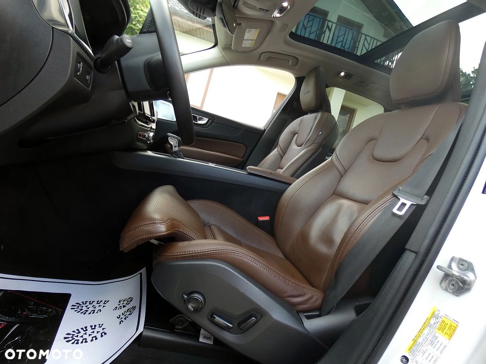 Volvo XC 60 D4 AWD Inscription - 14