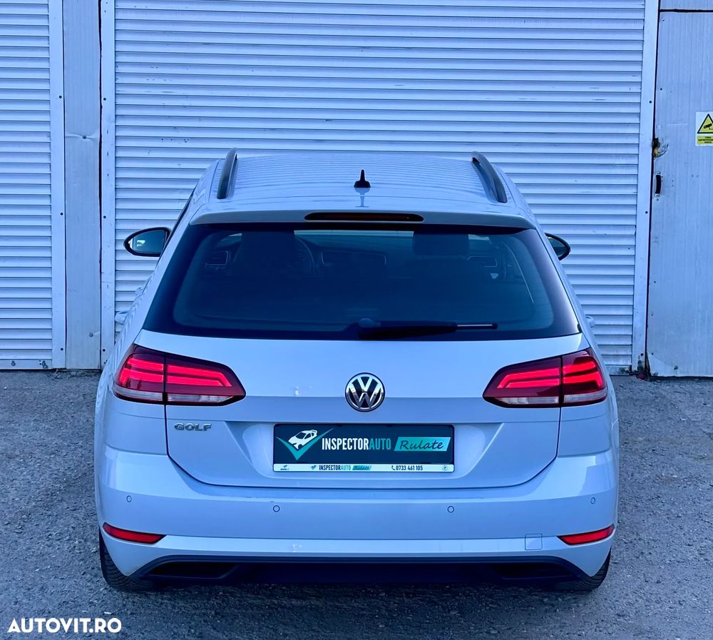 Volkswagen Golf 1.0 TSI BlueMotion Trendline - 12