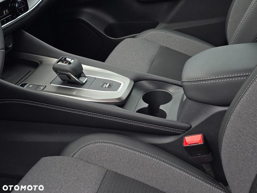 Nissan Qashqai 1.3 DIG-T MHEV Xtronic N-Connecta - 21