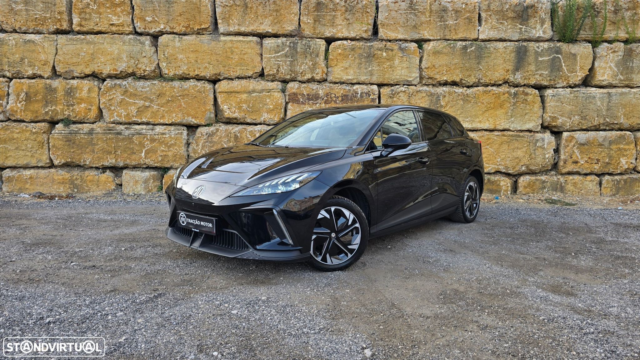MG MG4 64 kWh Luxury - 1