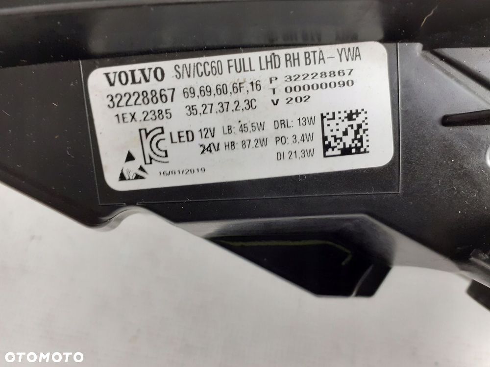 Lampa prawa Volvo S\V60 CC17-21 Full led.32228867 - 10