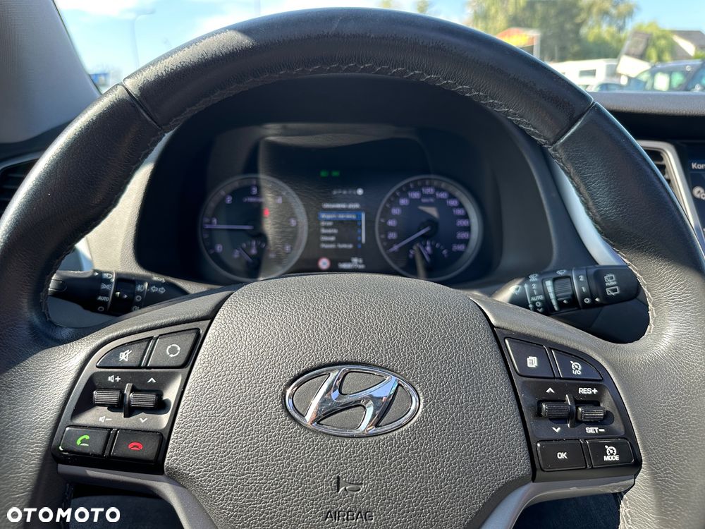 Hyundai Tucson blue 1.7 CRDi 2WD Advantage - 14