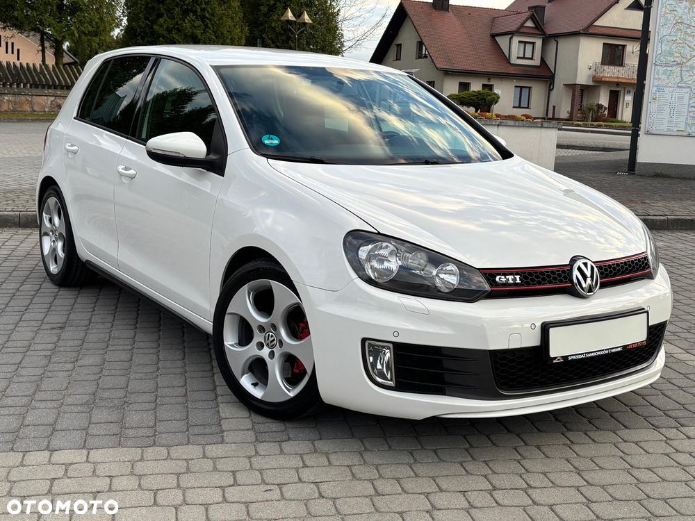 Volkswagen Golf 2.0 GTI - 2