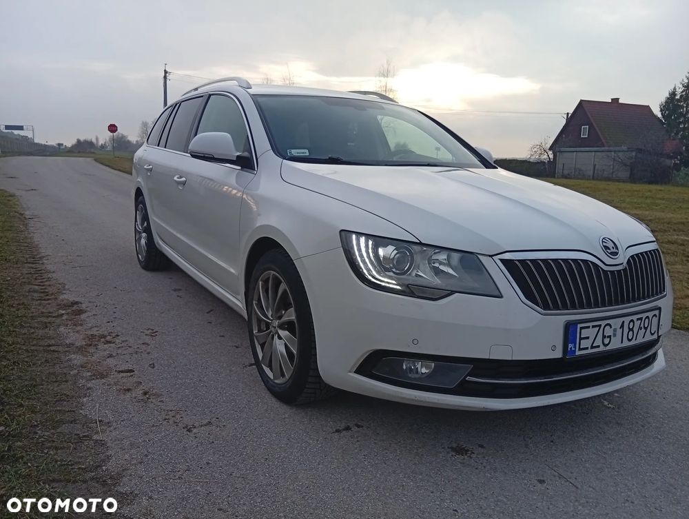 Skoda Superb 2.0 TDI Active - 3