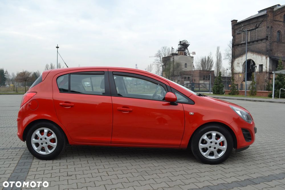 Opel Corsa 1.4 16V Enjoy - 3