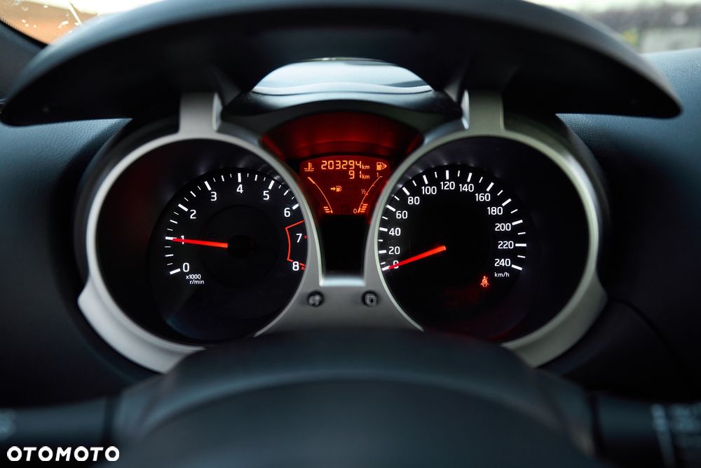Nissan Juke - 25