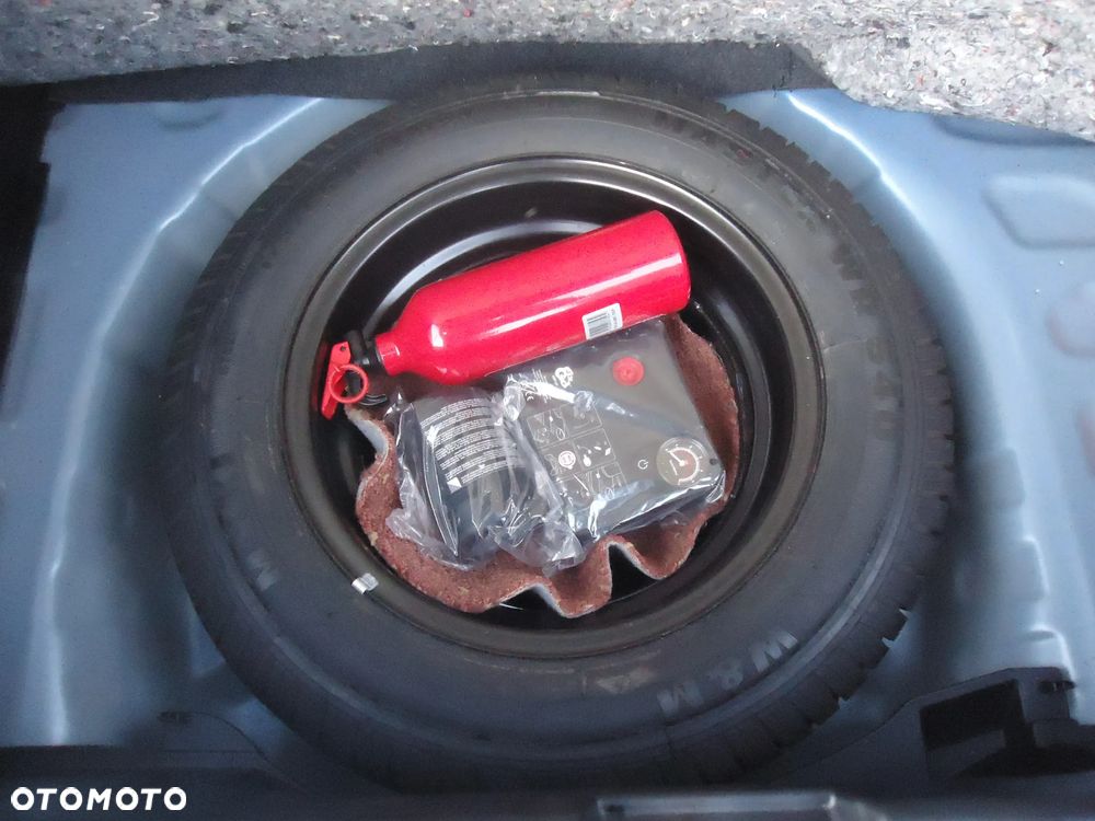 Suzuki Swift 1.2 Premium Plus - 16