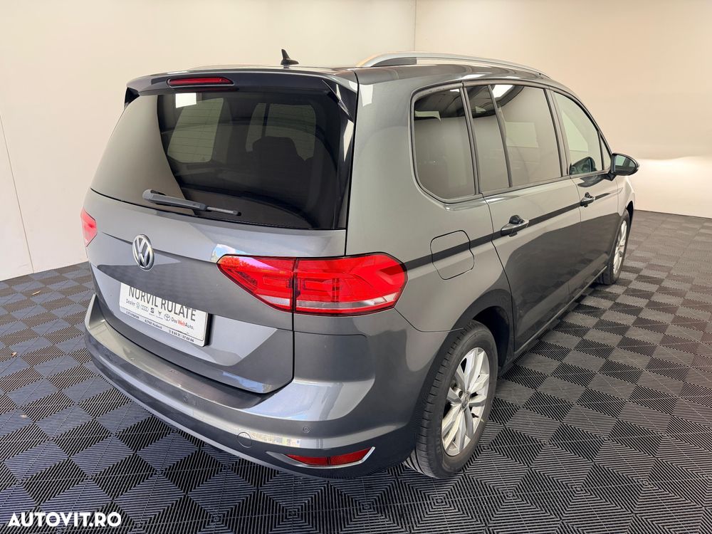 Volkswagen Touran 2.0 TDI SCR (BlueMotion Technology) DSG Comfortline - 11