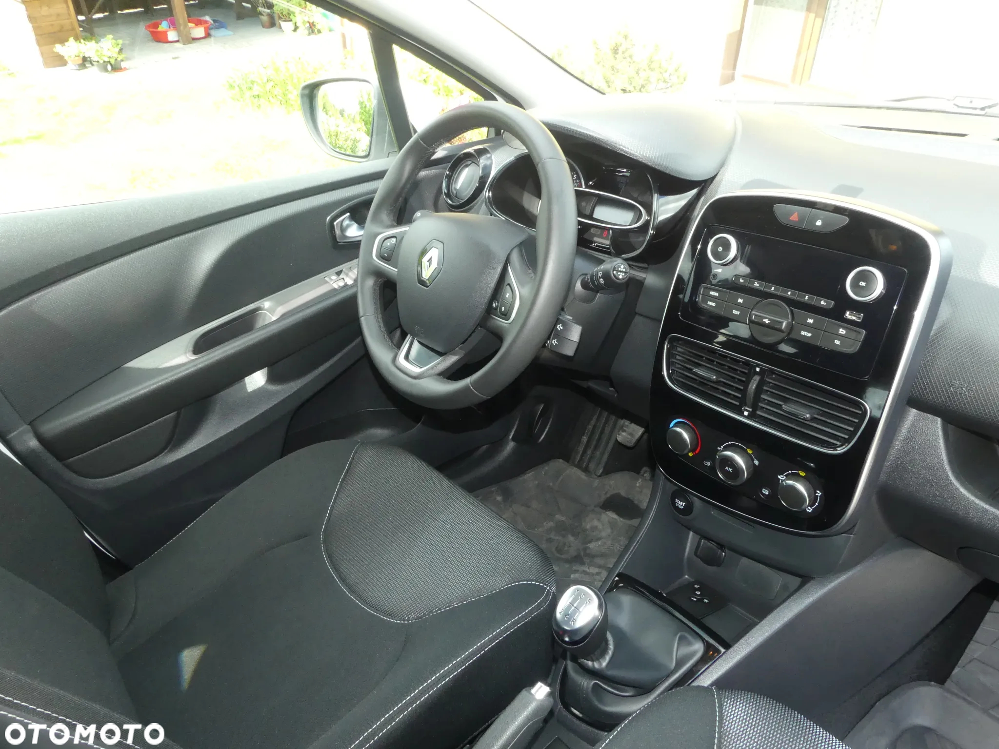 Renault Clio 0.9 Energy TCe Limited - 12