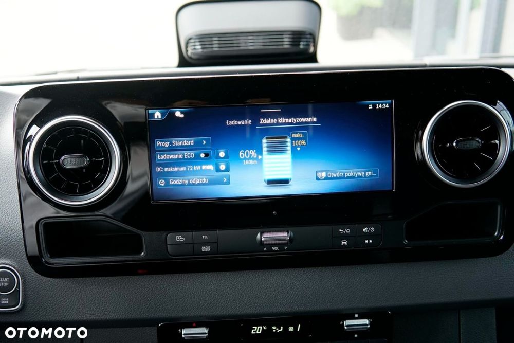 Mercedes-Benz eSprinter - 22