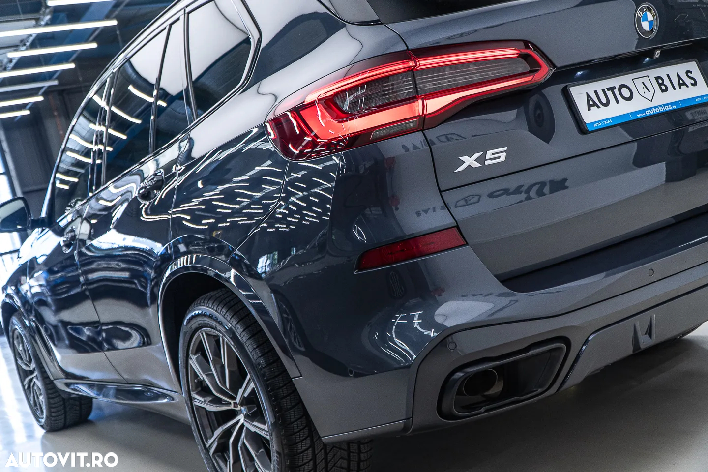 BMW X5 xDrive40i - 38