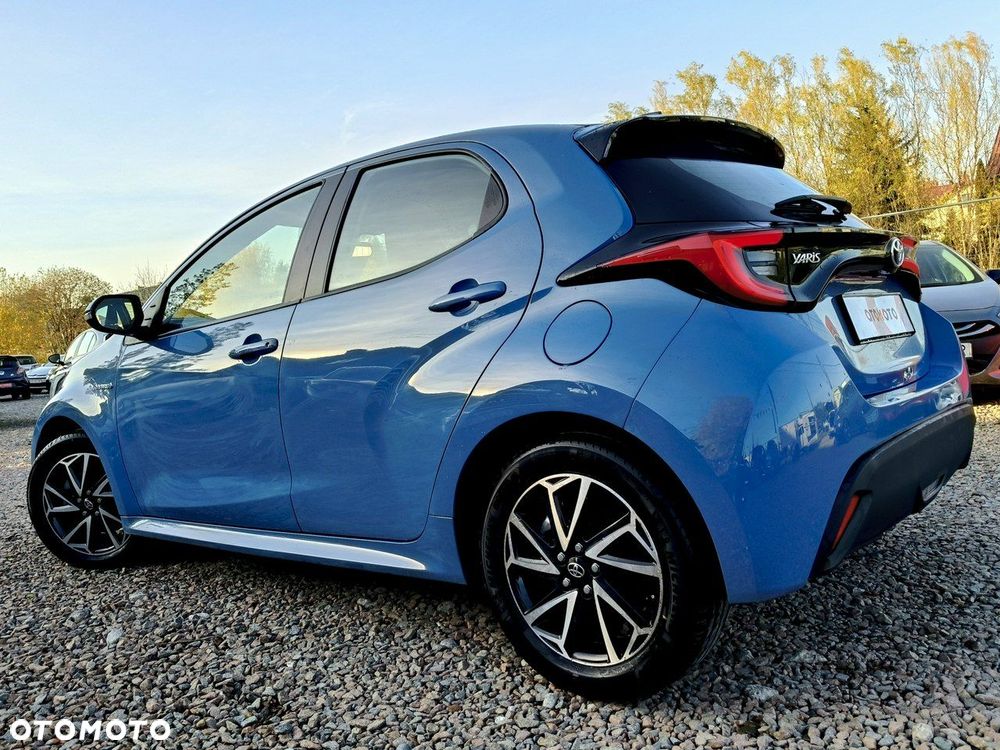 Toyota Yaris - 4
