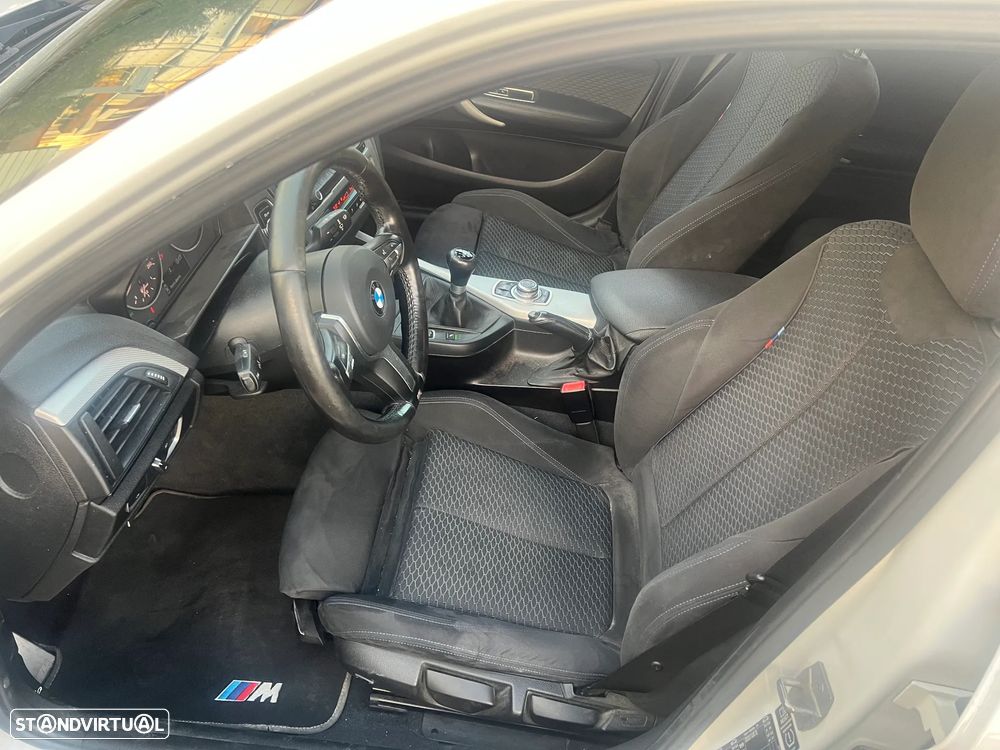 BMW 116 d Pack M - 20