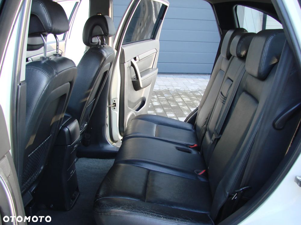 Chevrolet Captiva - 20